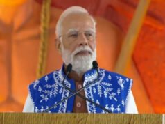 प्रधानमंत्री श्री नरेंद्र मोदी ने डेडियापाड़ा में जनजातीय गौरव दिवस पर अपने संबोधन में छत्तीसगढ़ के मुख्यमंत्री श्री विष्णु देव साय की सराहना की…