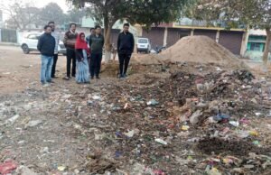 आयुक्त विश्वकर्मा ने चिखली, शांतिनगर और शंकरपुर में किया स्वच्छता निरीक्षण, नन्हे खिलाड़ियों का बढ़ाया उत्साह