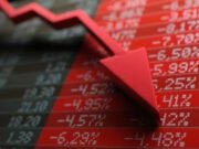 Share Market Crash: आईटी शेयरों की बिकवाली और वैश्विक संकेतों से शेयर मार्केट क्रैश; सेंसेक्स 1330 अंक लुढ़का, जानें गिरावट की वजह…