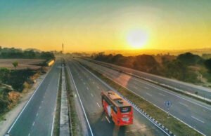 यमुना एक्सप्रेसवे से जुड़ेगा गंगा एक्सप्रेसवे, खरीदी जाएगी 16 गांवों की 740 एकड़ जमीन, 1204 करोड़ रुपये की मंजूरी…