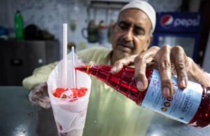 “रूह अफज़ा को सुप्रीम कोर्ट ने माना फ्रूट ड्रिंक, इलाहाबाद हाई कोर्ट का फैसला रद्द, लगेगा सिर्फ 4 फीसदी वैट”