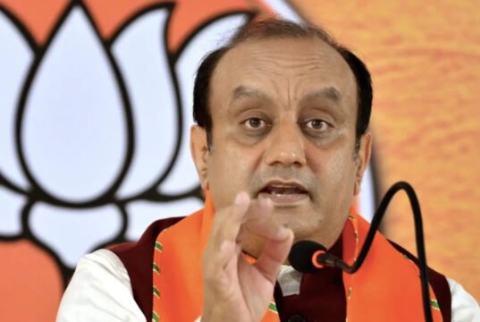 BJP ने कांग्रेस पर NEET परीक्षा को लेकर उठाए सवाल….