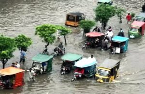 ‘पाकिस्तान के खैबर पख्तूनख्वा प्रांत में पिछले 24 घंटों के दौरान भारी बारिश, सात लोगों की मौत… 33 लोग घायल’