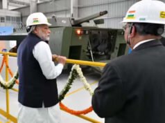 PM मोदी ने सूरत में L&T प्लांट में जोरावर टैंक का लिया जायजा…
