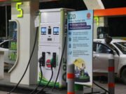 E-20 पेट्रोल के साथ-साथ सामान्य पेट्रोल चुनने की भी सुविधा दी जाए…