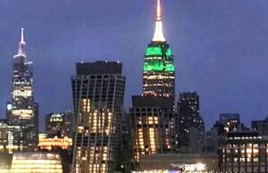 न्यूयॉर्क की मशहूर Empire State Building को भारतीय तिरंगे के रंगों से रोशन किया गया…