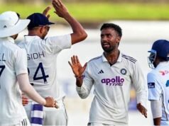 IND vs SL Live Score: श्रीलंका के स्पिनर्स ने मचाया कहर, भारत के लगातार गिर रहे विकेट…
