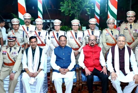 स्वतंत्रता दिवस पर लोकभवन में आयोजित हुआ ‘स्वागत समारोह’