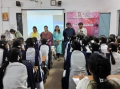 12 स्कूलों में 1500 से अधिक छात्राओं को किया जागरूक, 250 किशोरियों की स्वास्थ्य जांच