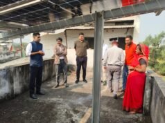 कलेक्टर जितेन्द्र यादव ने ग्राम सुंदरा में ‘प्रधानमंत्री सूर्य घर मुफ्त बिजली योजना’ का लिया जायजा