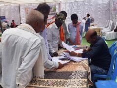 सेवा सेतु शिविर : पात्र हितग्राहियों को मौके पर ही मिला शासकीय योजनाओं का लाभ, बंटी राशन व आयुष्मान कार्ड