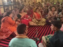 संस्कार सिटी कॉलेज में गरबा-डांडिया की धूम, भजनों से भक्तिमय हुआ माहौल