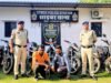 बाइक चोरी गिरोह का पर्दाफाश : 7 मोटरसाइकिलें बरामद, फर्जी RC और नंबर प्लेट के साथ चोर व खरीदार गिरफ्तार