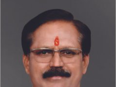 खून से रंगी दीवारों को गिराने हेतु प्रशासन एवं नगर निगम का जताया आभार
