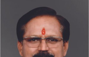 खून से रंगी दीवारों को गिराने हेतु प्रशासन एवं नगर निगम का जताया आभार